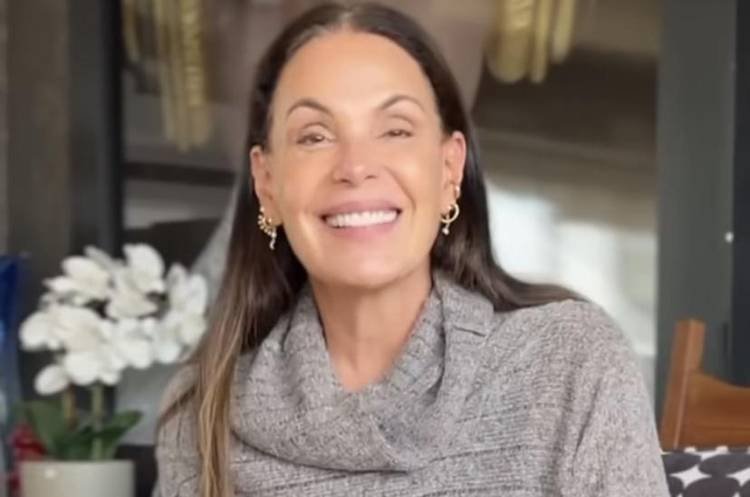 apresentadora em foto