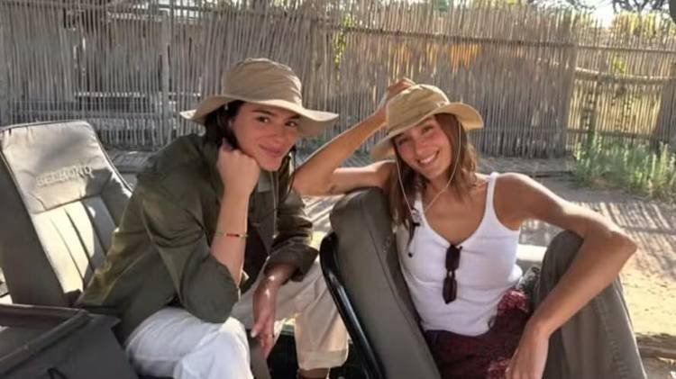Sasha Meneghel e Bruna Marquezine