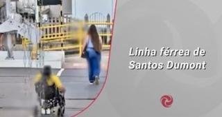 Cadeirante fica preso em linha f�rrea e escapa com ajuda de pedestres