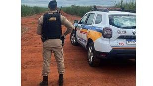 Homem morre aps ser encontrado ferido e amordaado em canavial - foto: PMMG/Divulgao