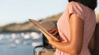 Ádyla Maciel analisa conexões linguísticas entre Brasil e Japão