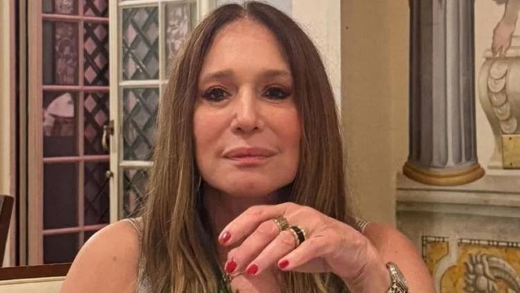 Atriz refletiu sobre o carinho dos f�s e ataque dos cr�ticos de plant�o