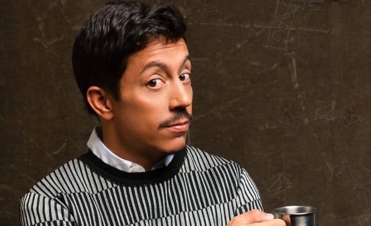 Renato Albani disponibiliza especial no YouTube: 