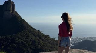 Leticia Spiller tem carro de luxo roubado no Rio e caso chama aten��o