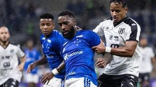 Na estreia de Gerson, Cruzeiro � derrotado pelo Democrata antes do cl�ssico contra o Atl�tico