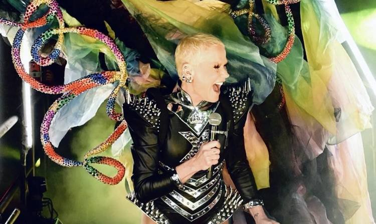 Xuxa Meneghel � confirmada como atra��o especial em desfile gratuito de 