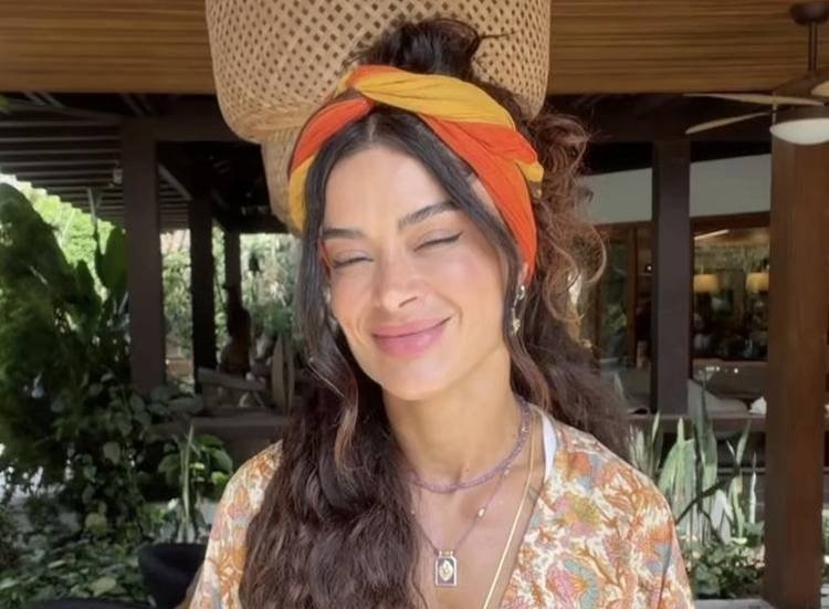 Aline Campos 