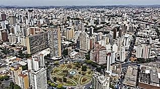 Feriado de Tiradentes: veja o que abre e fecha e quem pode ter até 4 dias de folga