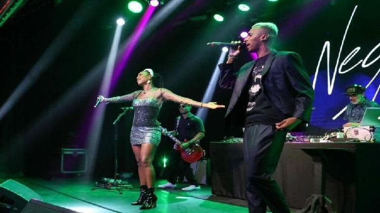 Negra Li e MC Liro interpretam o tema de abertura da novela Vai na F�
