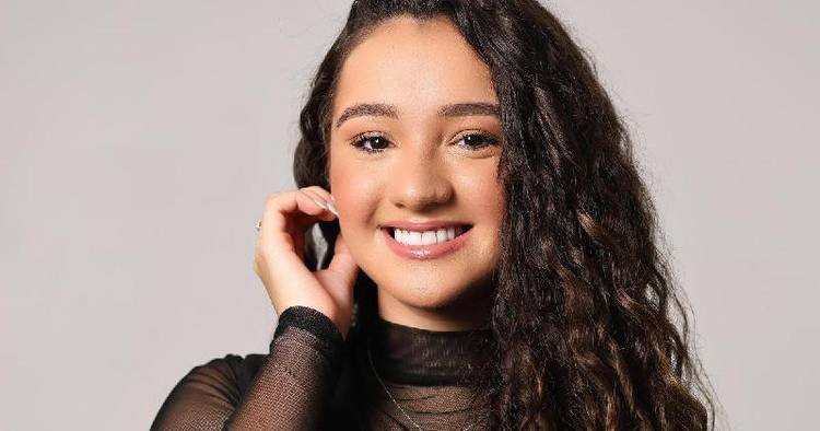 Kailane Frauches: 'Passa L� em Casa Jesus' alcan�a 250 milh�es de views no YouTube