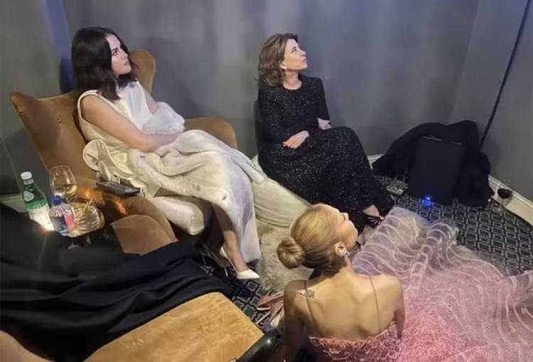 Estrelas se unem em evento