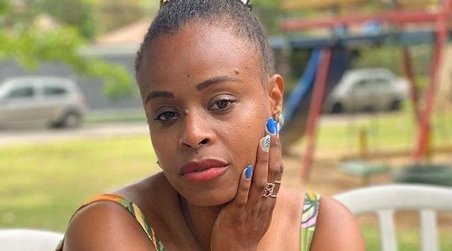 Roberta Rodrigues faz desabafo in�dito sobre abuso na inf�ncia