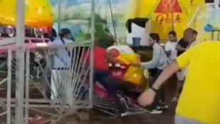 Respons�veis por parque s�o presos depois de morte de cantora em brinquedo   - foto: Reprodu��o/Redes Sociais