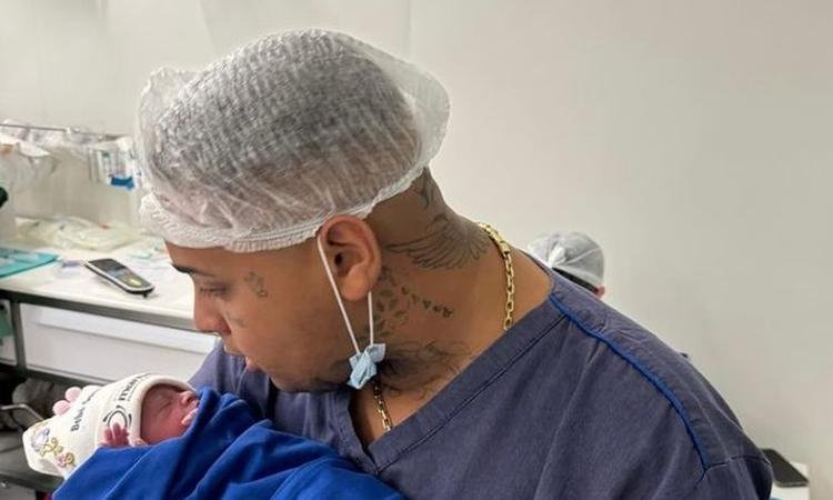 MC Ryan SP rebate cr�ticas por pausar agenda de shows para ficar com a filha