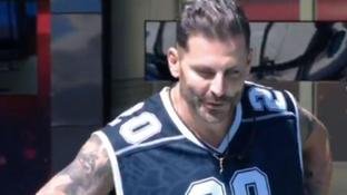 Urgente: Henri Castelli sofre nova convuls�o no BBB26 e � atendido pela 2� vez �s pressas