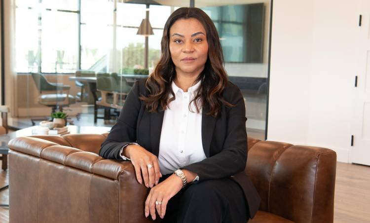 Daline Kennedy abre novo espa�o em Orlando ap�s consolidar carreira nos EUA