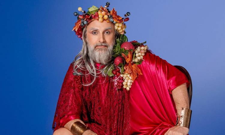 Andr� Dias sobe ao palco com Veras e Eliane Giardini em musical da TV Globo