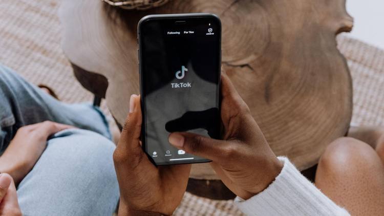 TikTok virou consultório de sexo? O que você precisa saber antes

