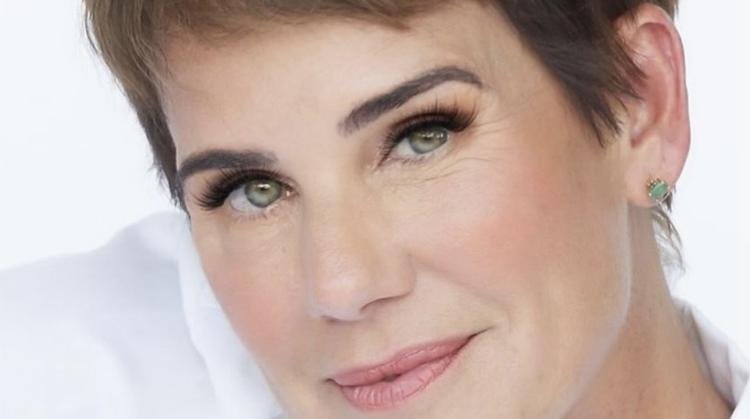 Andréa Veiga celebra sucesso de documentário do Globoplay: 
