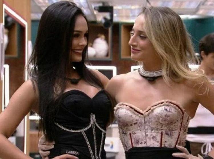 Larissa e Bruna