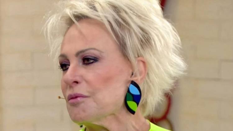 Apresentadora n�o conteve a emo��o ao falar sobre o assunto no 'Mais Voc�'