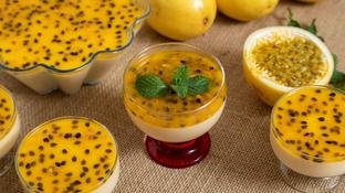 Aprenda a fazer mousse de maracujá cremoso e fácil em poucos minutos