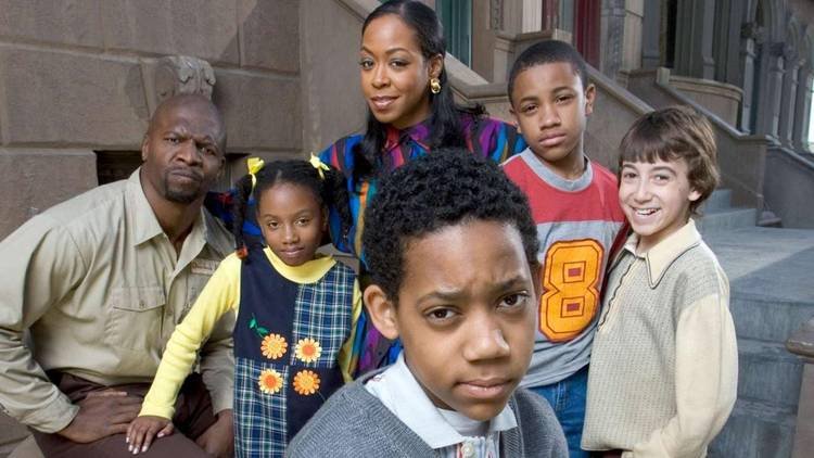 Ex-ator mirim da Nickelodeon foi visto perambulando pelas ruas dos Estados Unidos