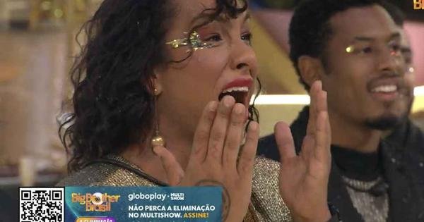Lina se emociona ao ver Liniker no palco do BBB22; veja o momento - Portal Uai