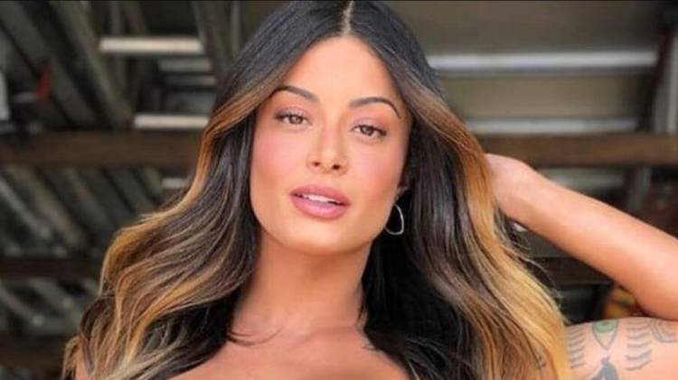 Influenciadora usou as redes sociais para compartilhar os cliques com o p�blico