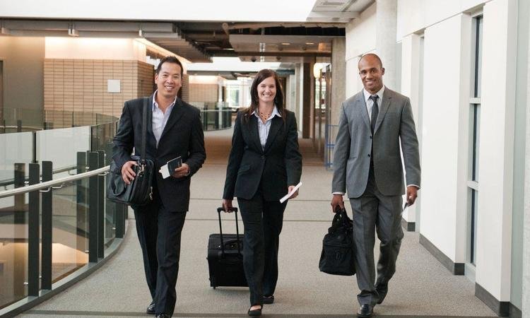 O setor de viagens corporativas vive um momento de retomada, impulsionado pela retomada da economia e pela necessidade das empresas de se conectarem com diferentes mercado 