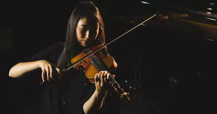 Do estúdio ao mercado digital: a evolução das carreiras para quem deseja viver de música atualmente