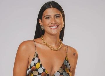 Giulia Costa passou a se pesar só de costas após transtornos alimentares