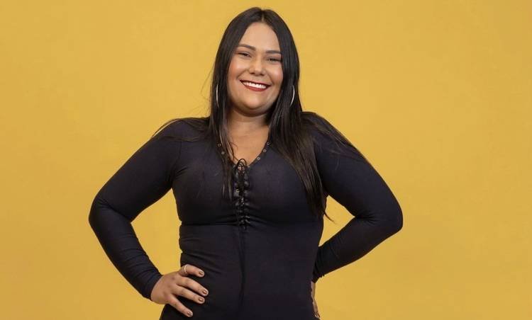 Nicole Bahls sai em defesa de Chaiany ap�s elimina��o no 