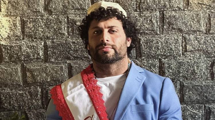 Jesus Luz � hostilizado ap�s publicar fotos e v�deos em terreiro de candombl�