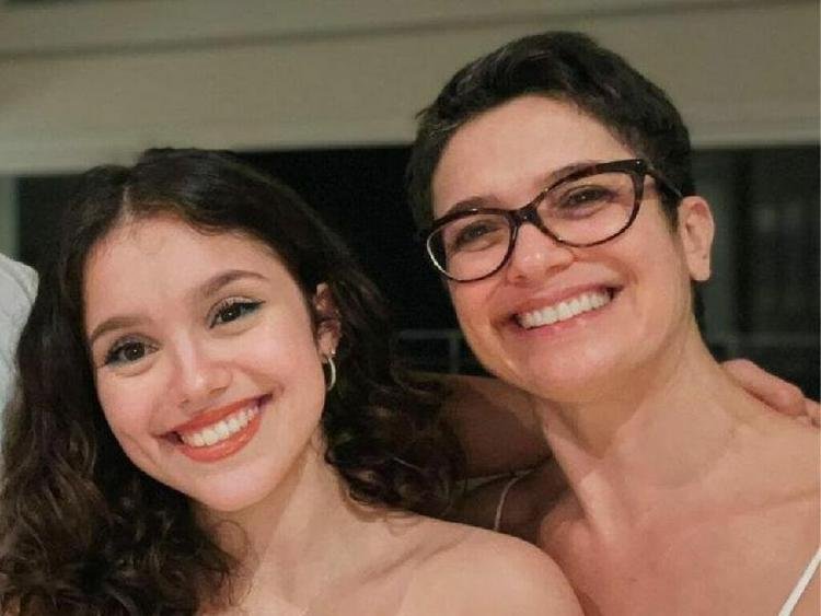 Elisa e a m�e, Sandra Annenberg