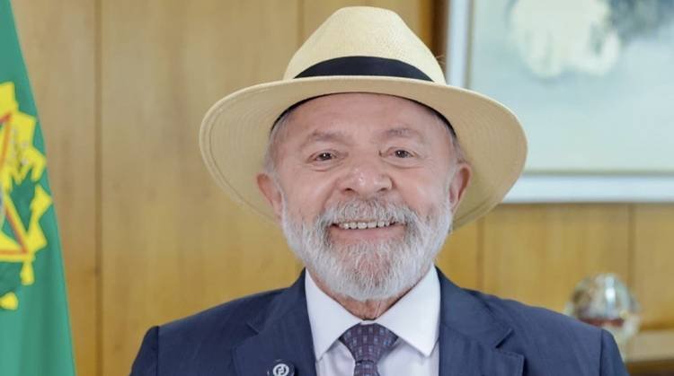 Danilo Gentili diz que ningu�m quer ver Lula saud�vel e causa rebuli�o na internet