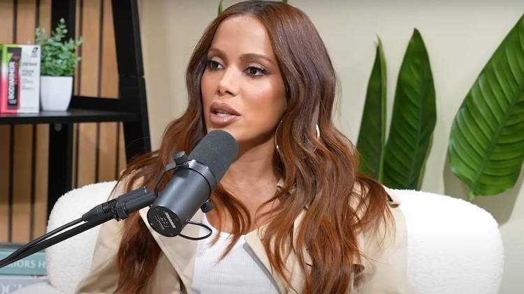 Anitta revela o motivo de n�o fazer beijo grego em homens