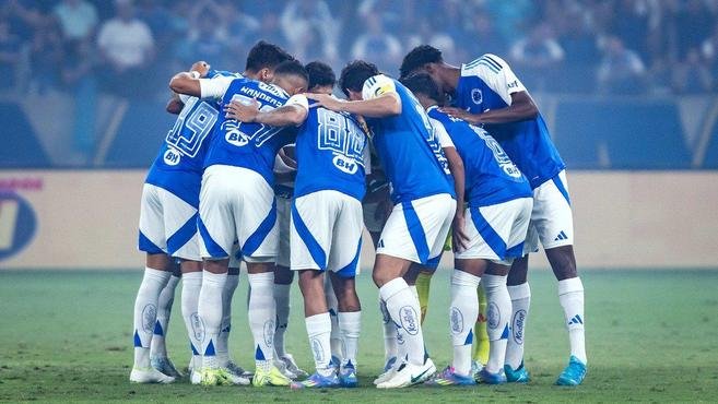 Veja os 15 jogadores do Cruzeiro que ainda n�o se reapresentaram