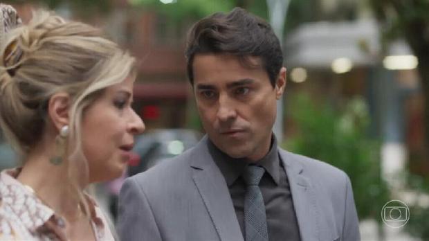  Rebeca (Mariana Santos) e   Danilo (Ricardo Pereira) em Cara e Coragem