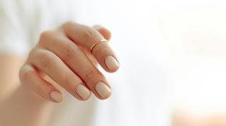 7 esmaltes coringa que combinam com qualquer look e ocasião
