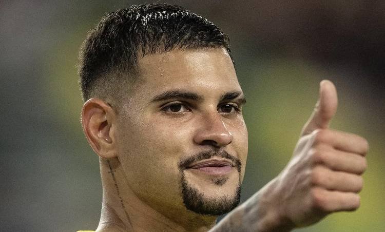 Bruno Guimarães quebra o silêncio após pênalti que eliminou o Brasil da Copa do Mundo