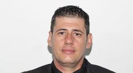 Preso por viol�ncia dom�stica, prefeito afastado � acusado de corrup��o