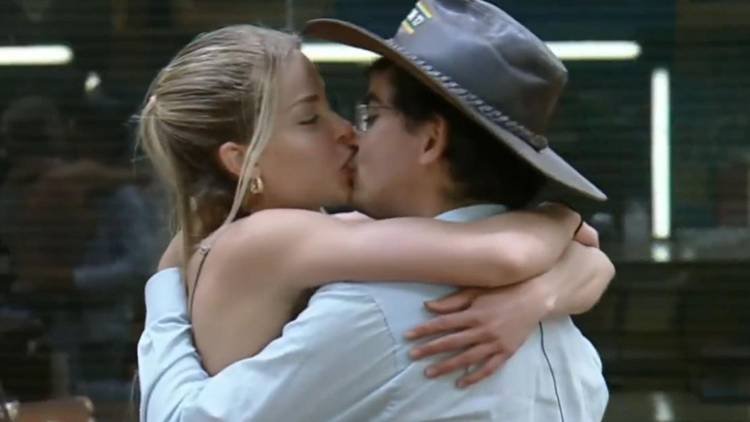 Saory Cardoso e Dudu Camargo