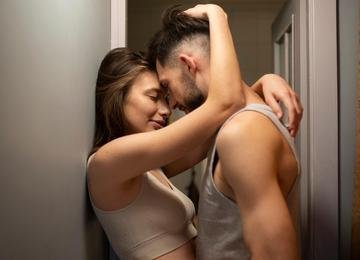 Afinal, quem pensa mais em sexo: homens ou mulheres? A resposta surpreende
