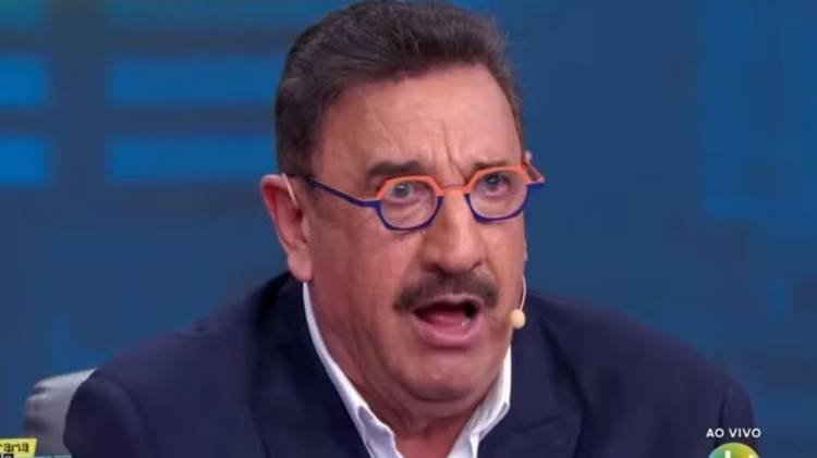 Apresentador reagiu aos rumores sobre sua vida amorosa; entenda
