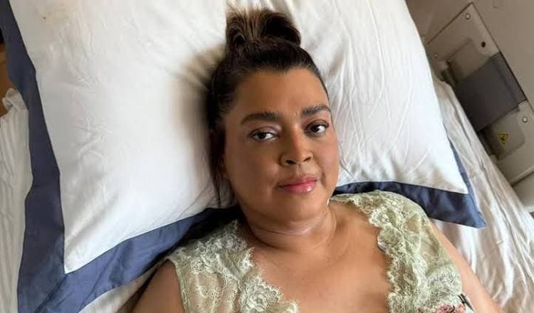 Preta Gil em hospital