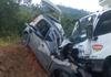 Colis�o frontal entre carro e caminh�o deixa tr�s mortos na BR-381, em Jaguara�u