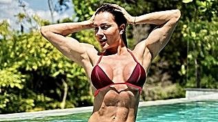 Aos 39, Juju Salimeni revela segredo para o 'melhor corpo' do Carnaval 2026