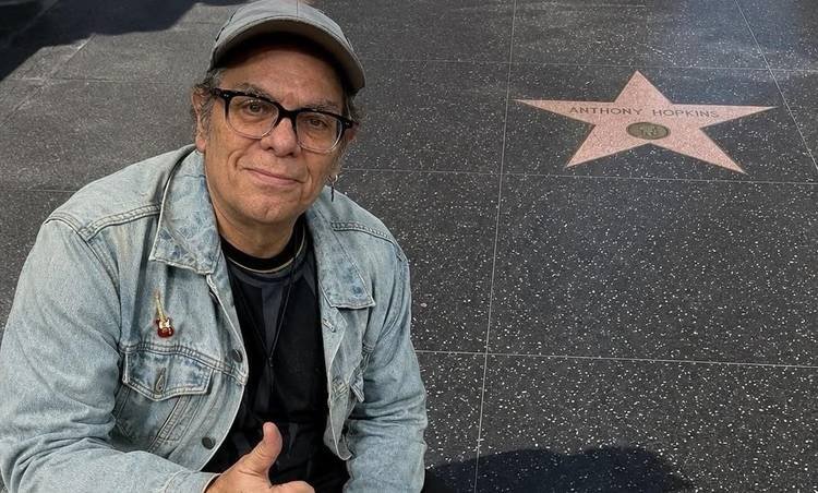 Roger Moreira ironiza Bruno Gagliasso após polêmica com lanchonete; confira