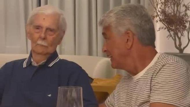 Ex-Cruzeiro e tetracampe�o mundial lamenta morte do pai: 'Meu cora��o chora'